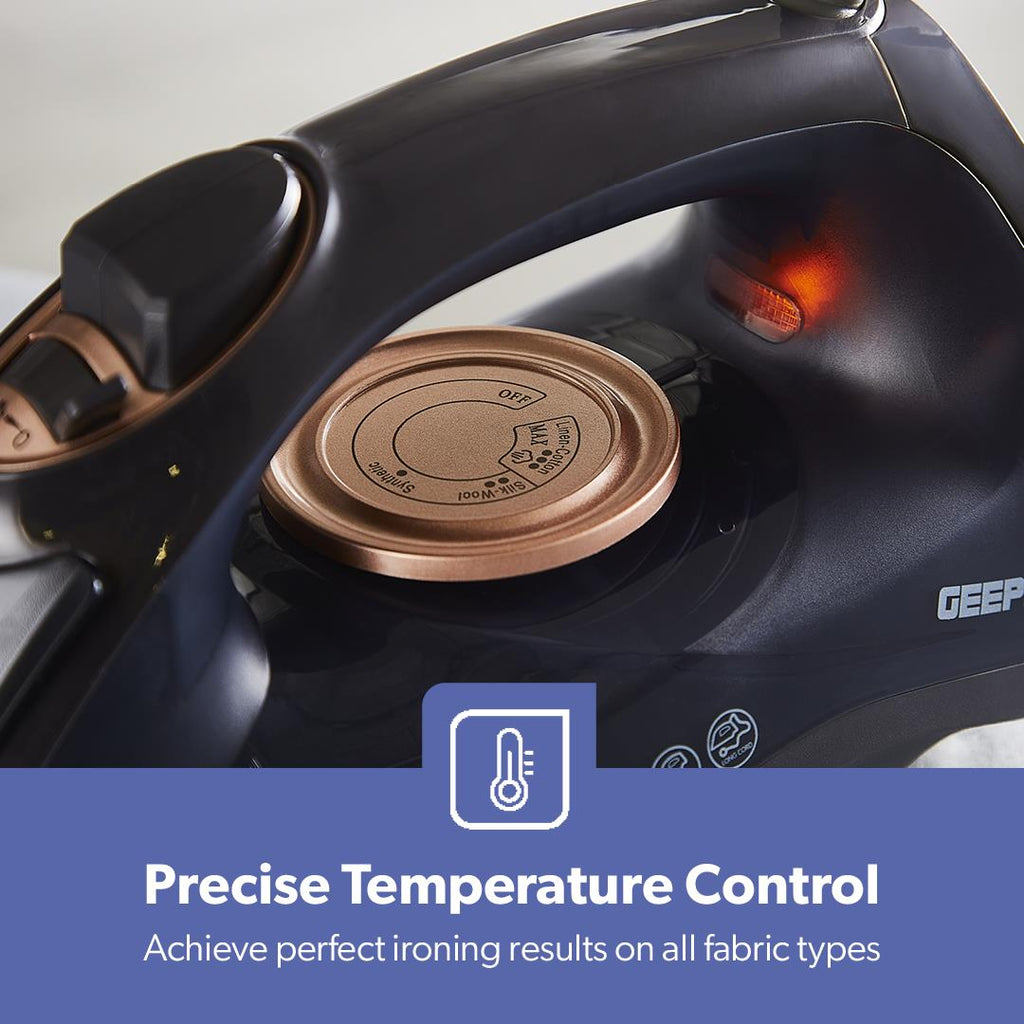 Steam Iron Dry & Wet Ceramic Non-Stick Gliding Soleplate Vertical Steam 2400W