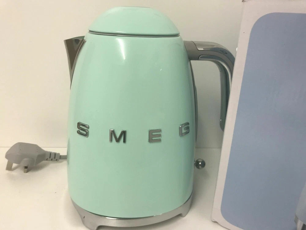 Smeg KLF03 50's Retro Kettle, Choice of Colour, Customer Return, Dent/Scratch