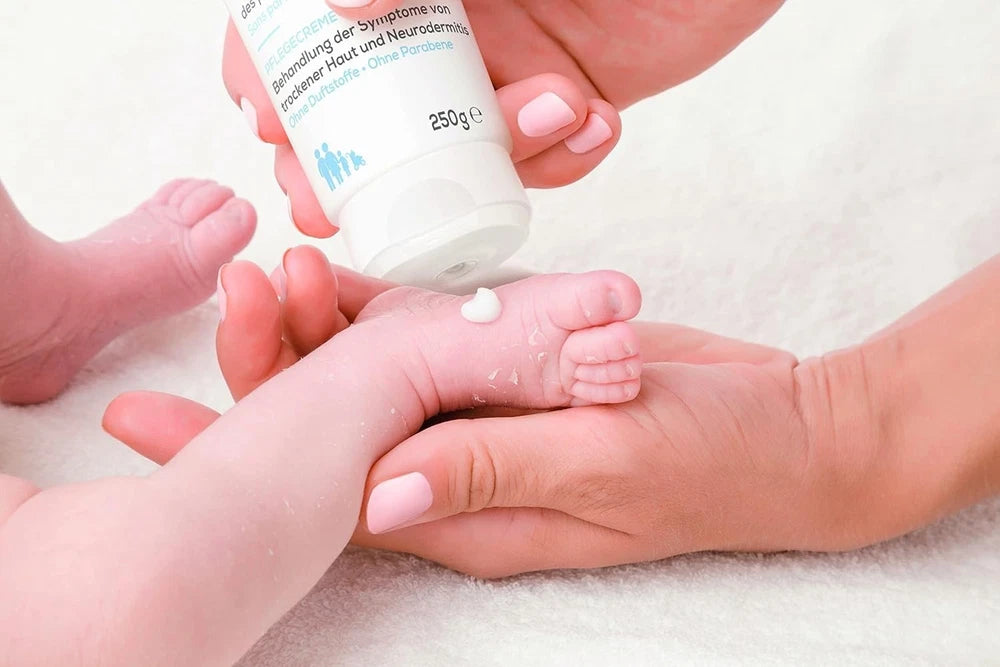 Dexeryl Emollient Cream 250g Relief Symptom of Atopic Dermatitis Dry Atopic Skin