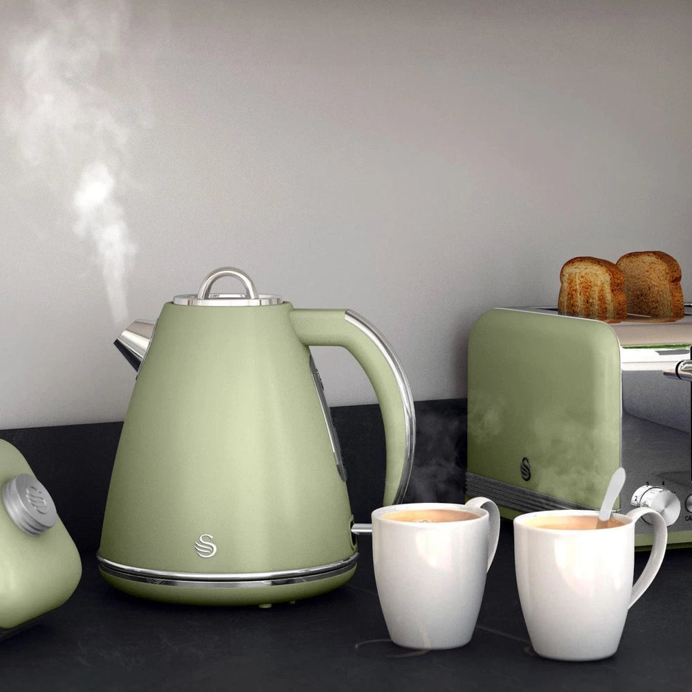 Swan SK19020GN Retro Jug Kettle, Fast Boil, 360 Degree Base, 1.5L, 3KW, Green