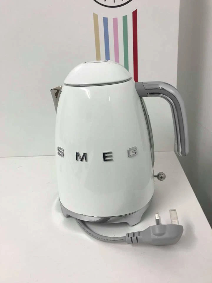 Smeg KLF03 50's Retro Kettle, Choice of Colour, Customer Return, Dent/Scratch