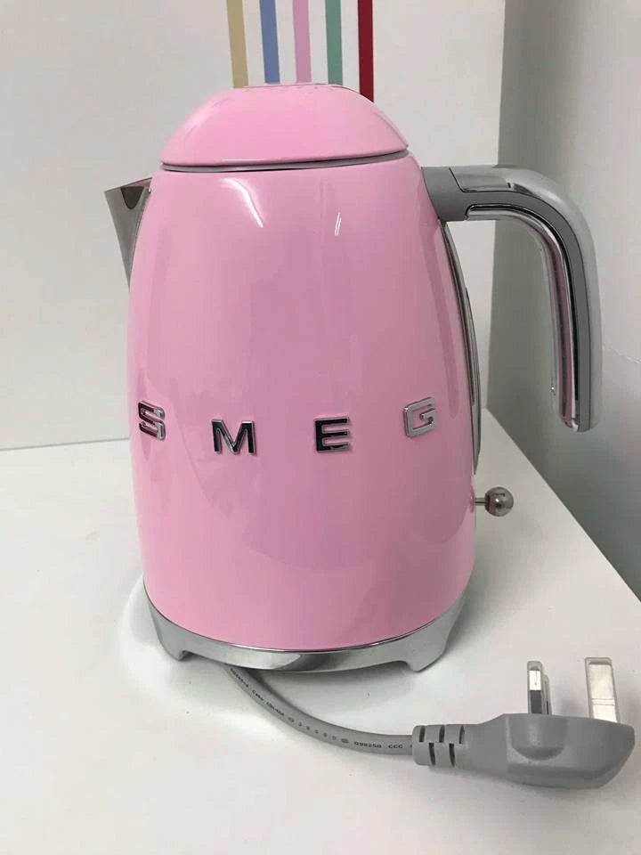 Smeg KLF03 50's Retro Kettle, Choice of Colour, Customer Return, Dent/Scratch