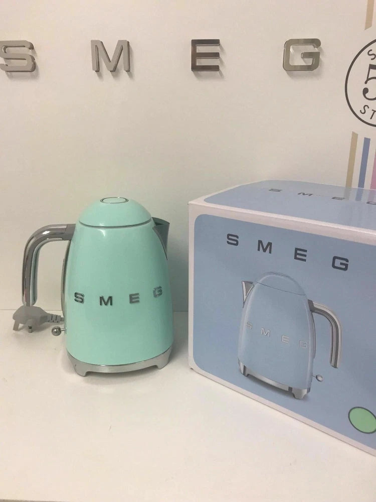 Smeg KLF03 50's Retro Kettle, Choice of Colour, Customer Return, Dent/Scratch