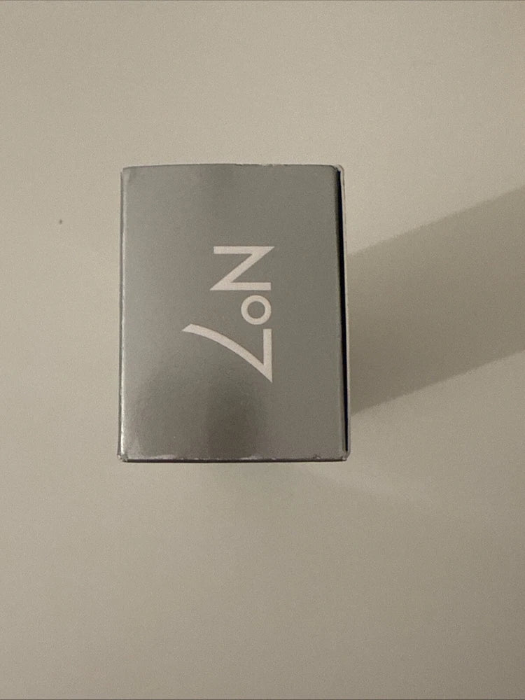 No7 Future Renew Damage Reversal Serum - 25ml (Brand New)