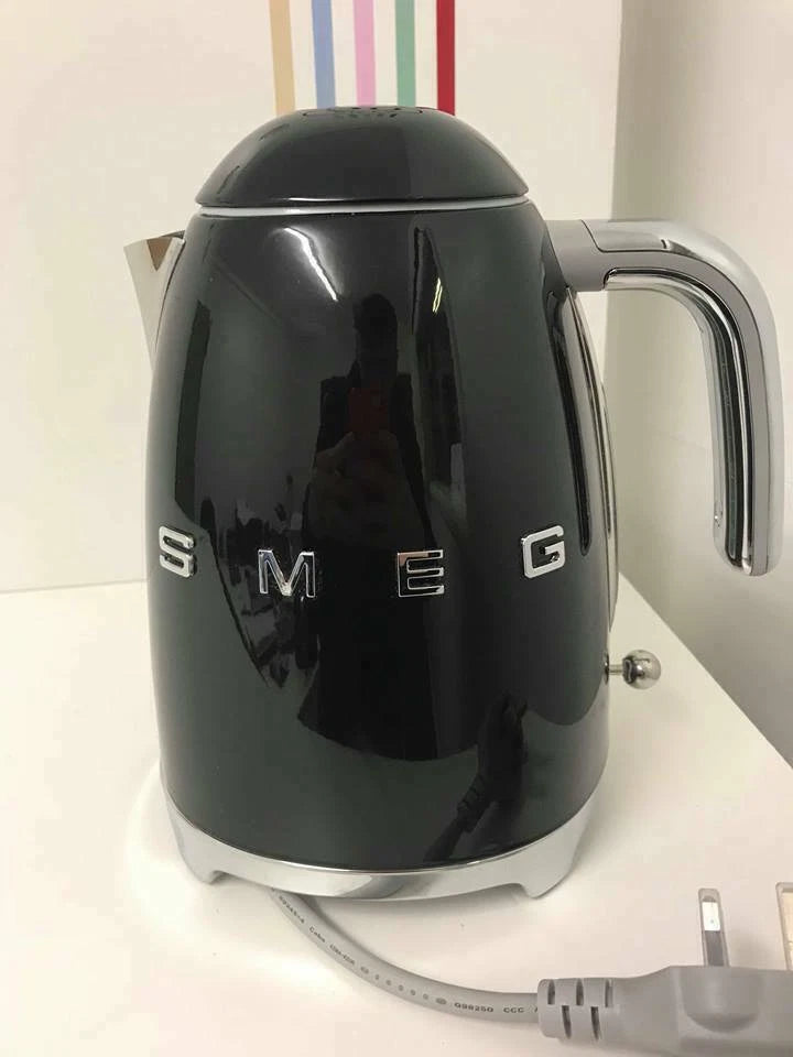 Smeg KLF03 50's Retro Kettle, Choice of Colour, Customer Return, Dent/Scratch