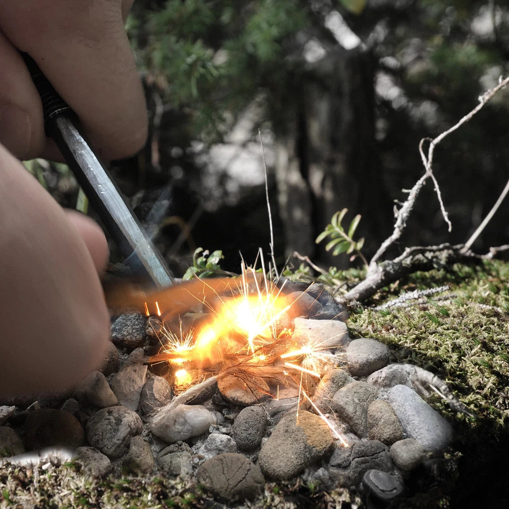 2x Magnesium Fire Starter Stick Firestick Keychain Steel Flint Survival Lighter