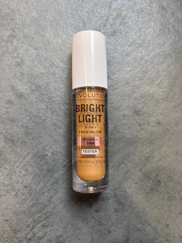 Revolution Bright Light 4 in 1 Face Glow 4g *CHOOSE YOUR SHADE*