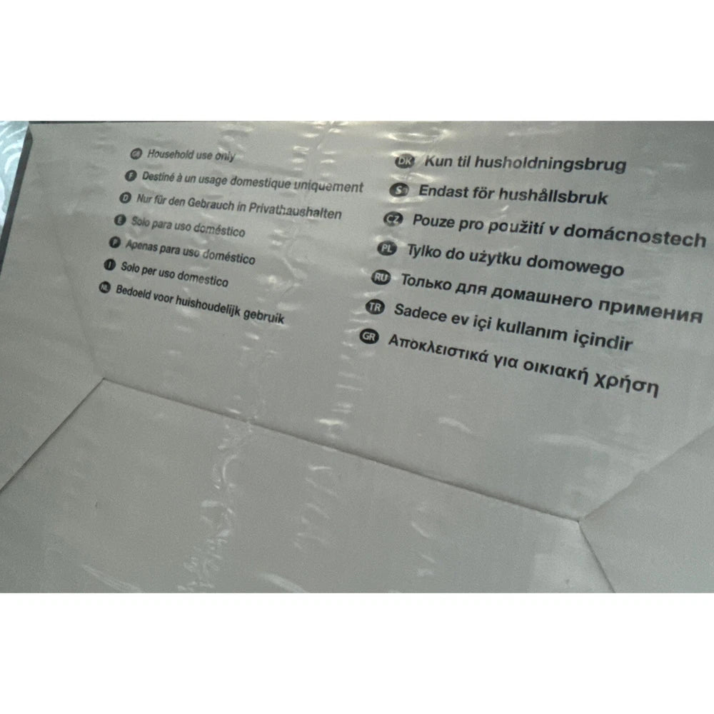 Black Toaster- 2 Slice-Variable Browning -Defrost -Reheat - Extra Wide Slot 850W