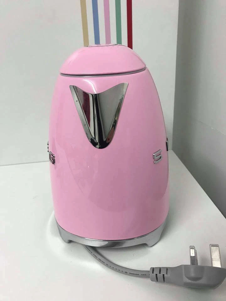 Smeg KLF03 50's Retro Kettle, Choice of Colour, Customer Return, Dent/Scratch