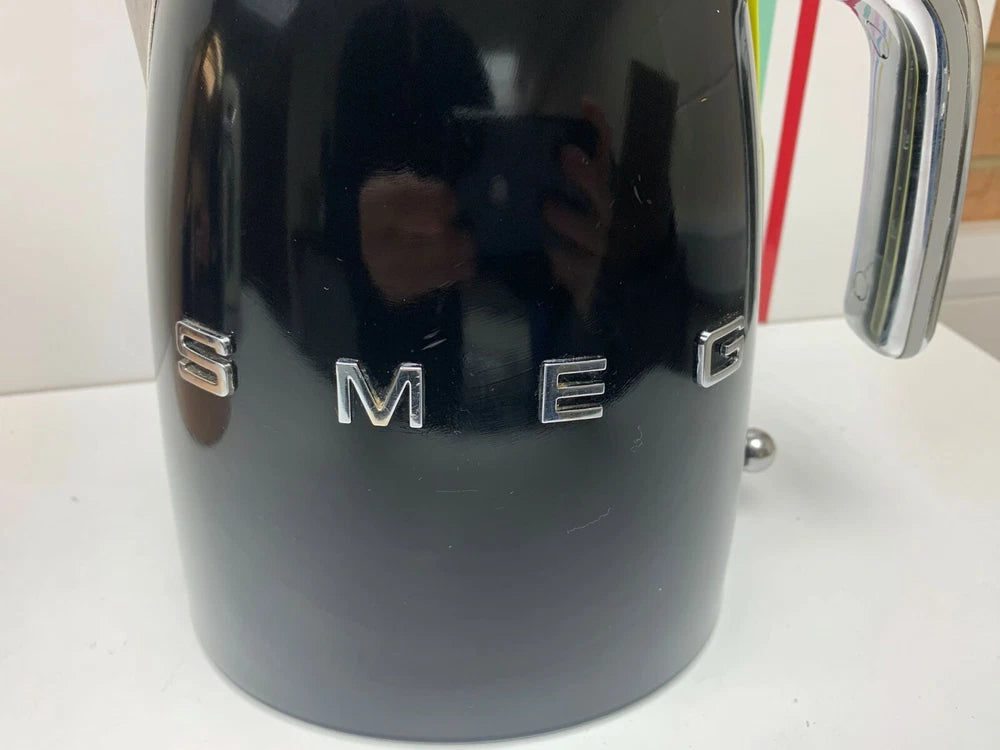Smeg KLF03 50's Retro Kettle, Choice of Colour, Customer Return, Dent/Scratch